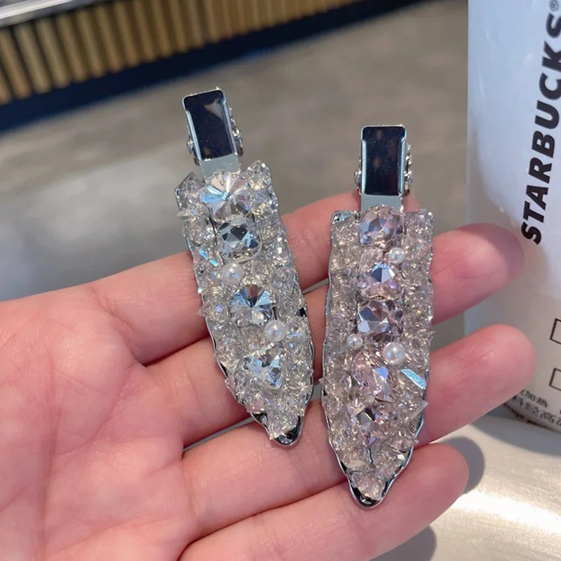 Crystal Duckbill Clip Detail